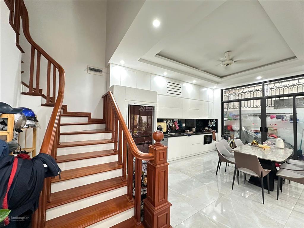 Vip pro xẻ khe hoàng huy mall diện tích 79m2 ngang 5m