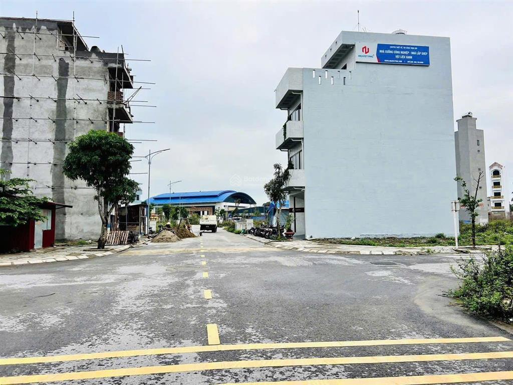 Lô góc hiếm có hiện tại chào bán khu tđc 9,2ha thành tô