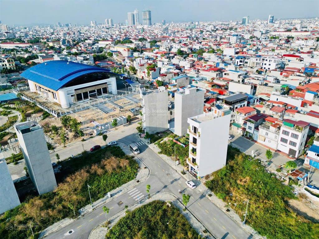 Lô góc hiếm có hiện tại chào bán khu tđc 9,2ha thành tô