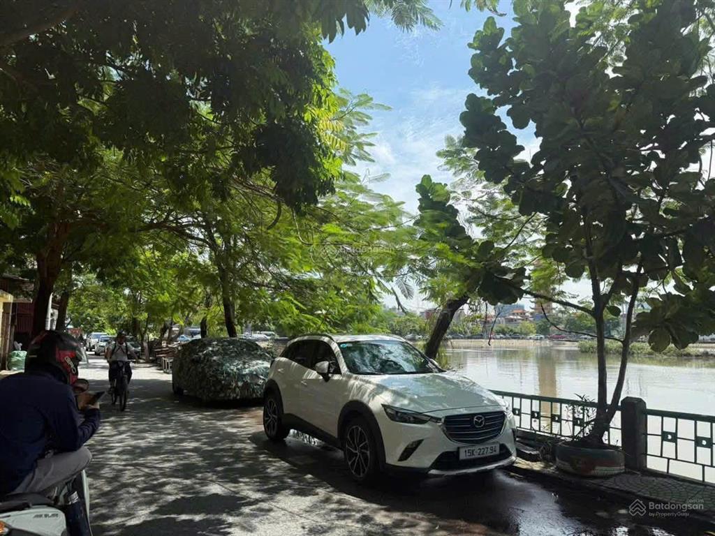 Hàng hiếm gần như tuyệt chủng trong vùng lõi trung tâm