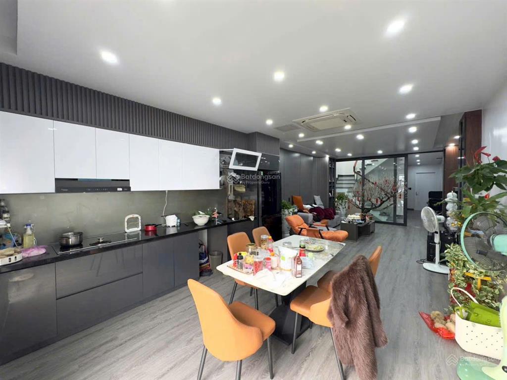 Nhà đẹp có thang máy mặt đường tuyến 3 võ nguyên giáp, lê chân, hải phòng