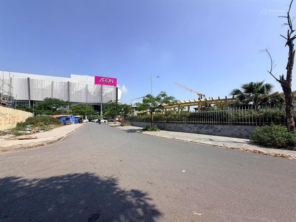 Lô góc gần aeon mall, dt rộng rãi 90,7m2. vị trí hot hot  đất khu 5 vĩnh niệm  icc