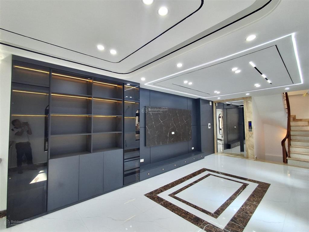 Bán nhà sài đồng  lô góc cực thoáng  ô tô đỗ cửa  full nội thất  long biên