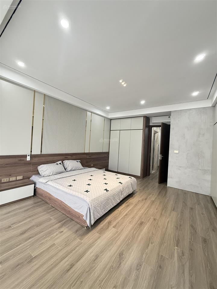 Bán nhà mặt phố lý sơn  việt hưng  55m2  26.5tỷ