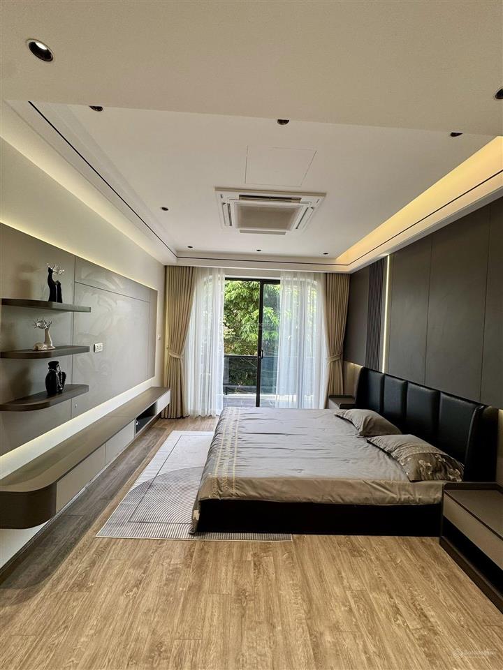 Siêu phẩm ngọc thuỵ  2 ô tô tránh  full nội thất cao cấp 48m2  16 tỷ