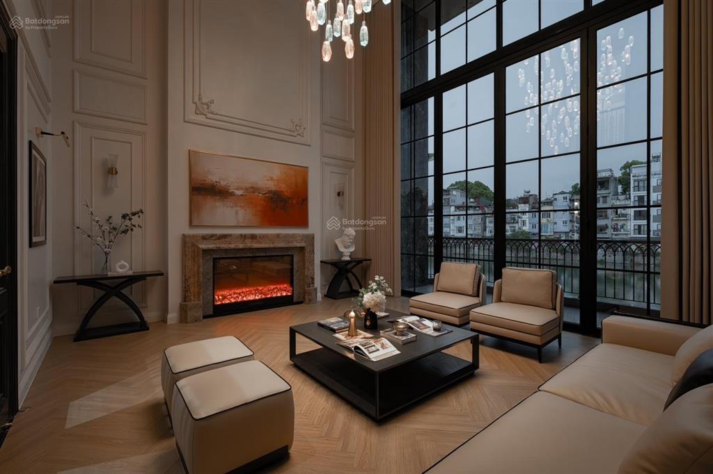 Nhà đẹp mặt hồ  80m2  7 tầng nội thất luxury  nguyễn văn cừ  long biên