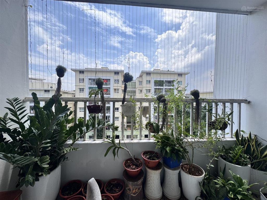Cần bán gấp căn hộ chung cư  112m2 việt hưng