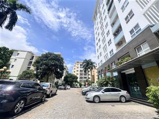 Cần bán gấp căn hộ chung cư  112m2 việt hưng