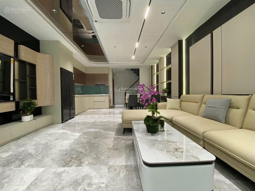 Giảm chào sốc căn nhà phố nguyễn văn cừ long biên