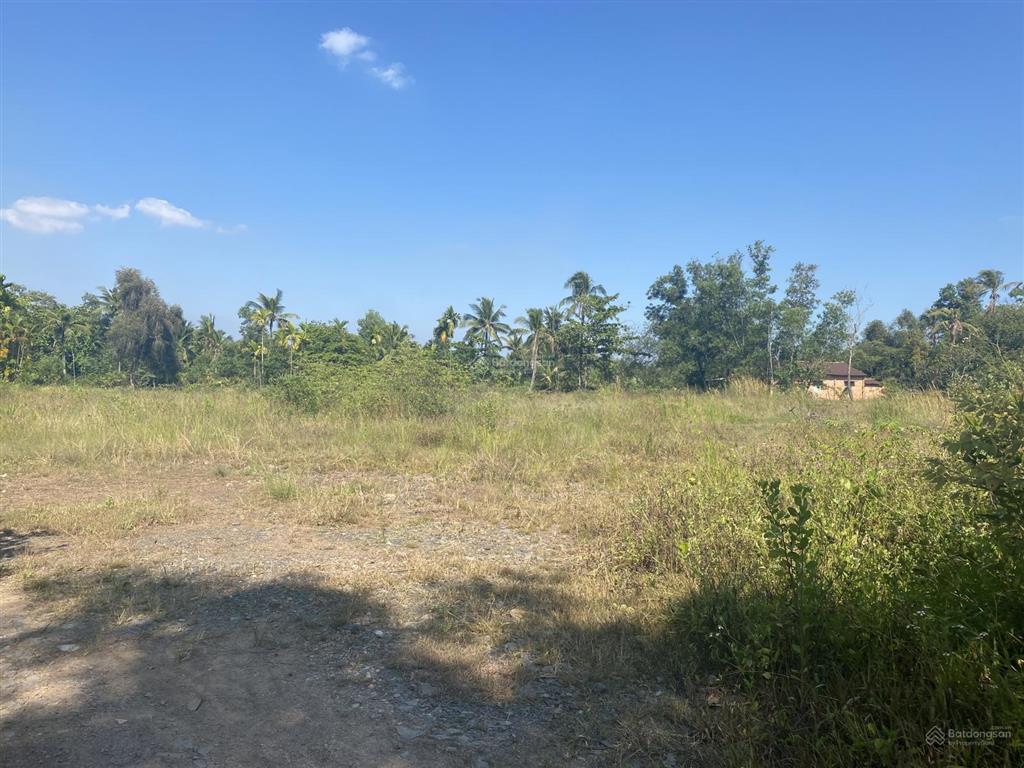 Bán đất đối diện vinhome q9, ngay cầu long đại đường long phước vào 60m, 9,5tr/m2, 8000m2, 200m2 tc