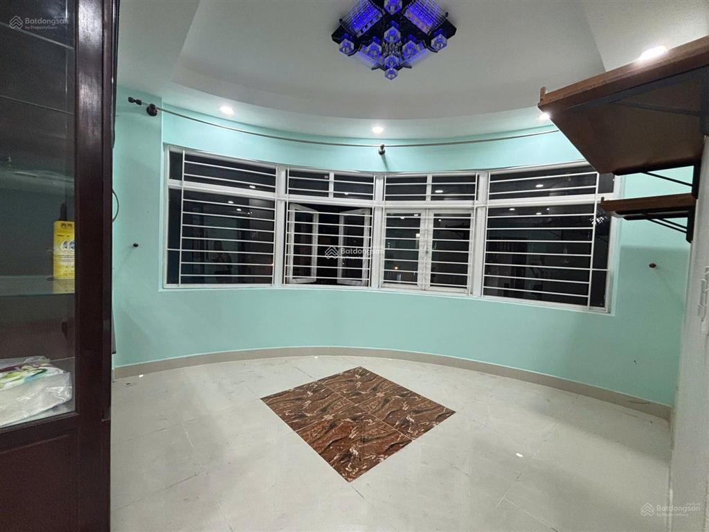 Bán căn hộ chính chủ có sổ hồng 3 phòng ngủ 99.2m chung cư thiên nam quận 10. 2 mặt view thoáng mát