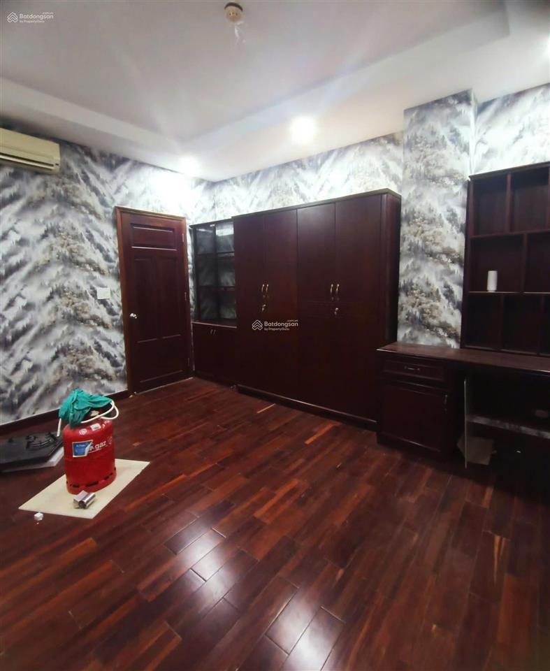 Bán căn hộ chính chủ có sổ hồng 3 phòng ngủ 99.2m chung cư thiên nam quận 10. 2 mặt view thoáng mát