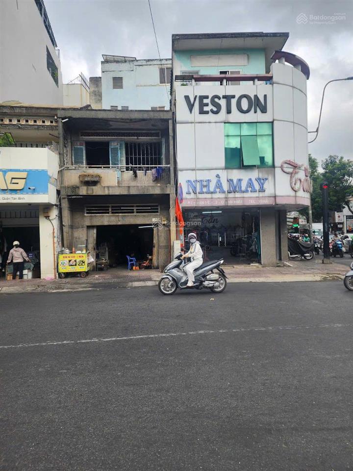 Bán nhà mặt tiền phạm văn hai  gốc ngã tư lê văn sỹ p2 tân bình dt (4,4x11,5m) giá 10,9 tỷ tl