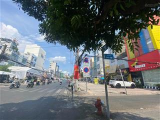 Nhà bành văn trân  sao mai p7 tân bình, thông ra cách mạng tháng 8, 4x18m, kc 3 lầu st. chỉ 7.7 tỷ