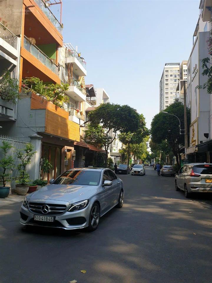 Bán nhà 4 tầng (4x20m) hàng hiếm khu k300 thông ra chợ hoàng hoa thám, p12, giá 13,8tỷ còn tl