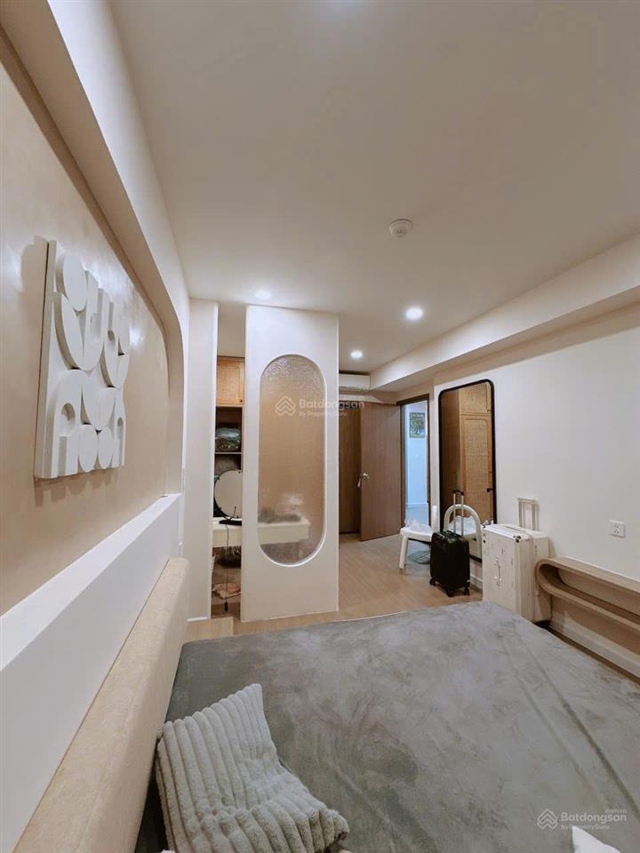 Chính chủ cần bán ch river panorama 3pn (114m²), full nt như hình, giá 7,85 tỷ, shr. sẵn hđt
