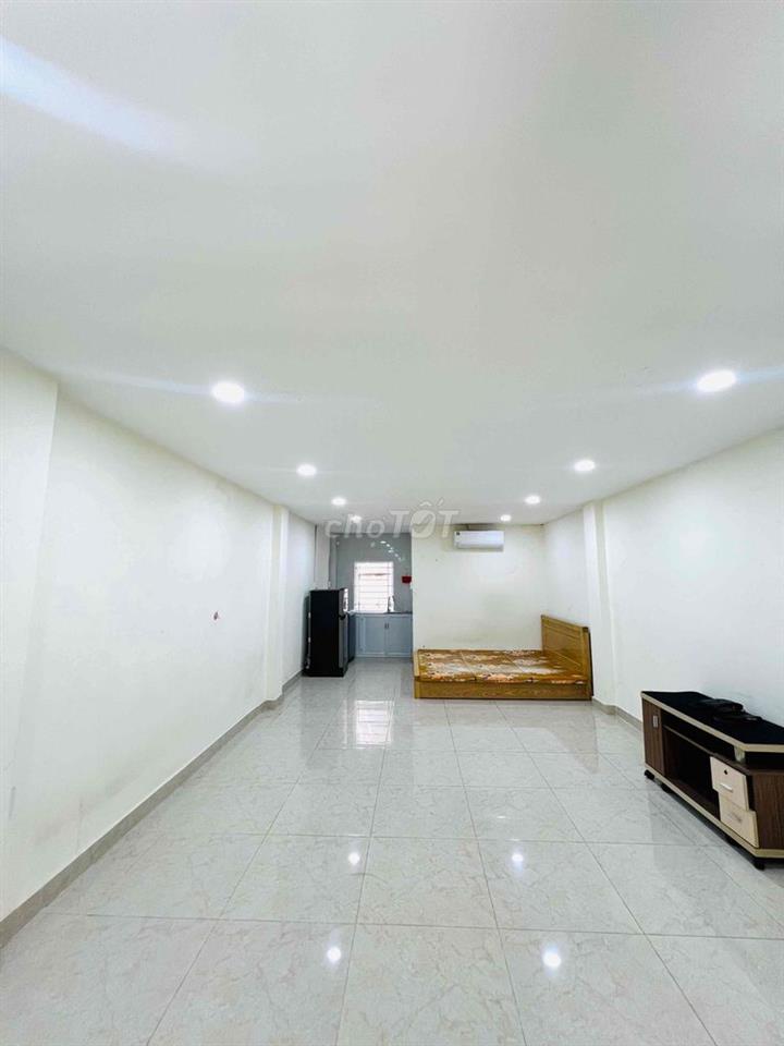 Cho thuê phòng rộng 40m2. Lì xì ngay 500k khi dọn vào ở ngay