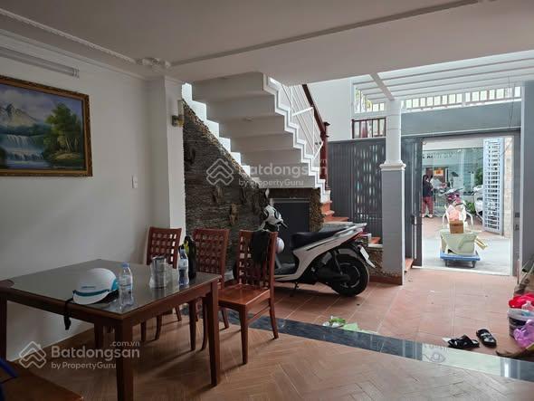 Cho thuê nhà 3 tầng kiệt 3,5m đường hoàng diệu