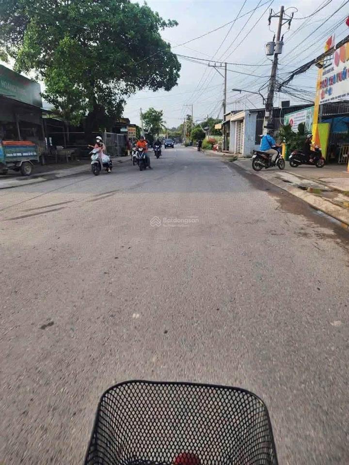 Lô đất mt đường nhựa tân phước khánh 07 tân uyên dt 5,5x44=240m2,vị trí kinh doanh sầm uất,giá tốt