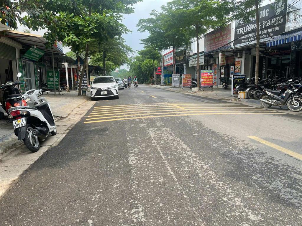 Cần bán  nhanh lô đất (45m²) đường oto gần trung tâm ql6 giá rẻ