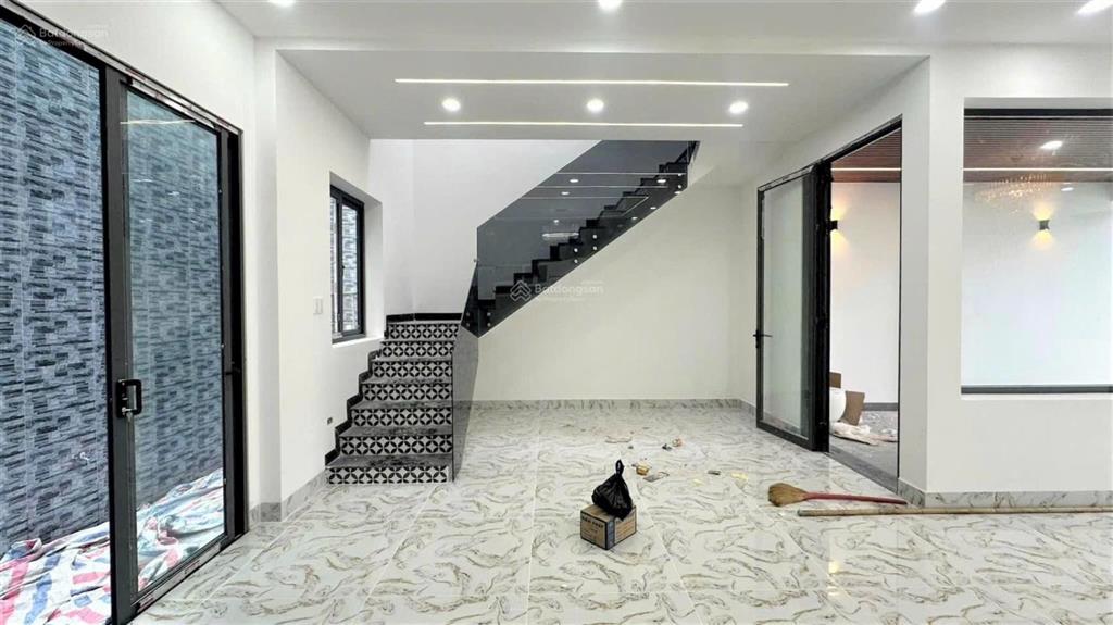 Nhà biên hoà 100m2  1 tỷ 999 triệu đường nhà nước, sổ riêng full thổ cư ngay gần ngã tư tân triều