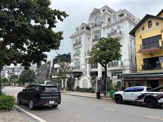 Cực hiếmbán liền kề 2 mặt tiền view sân gofl khu biệt thự minh tâm,ở hay làm văn phòng rất giá trị