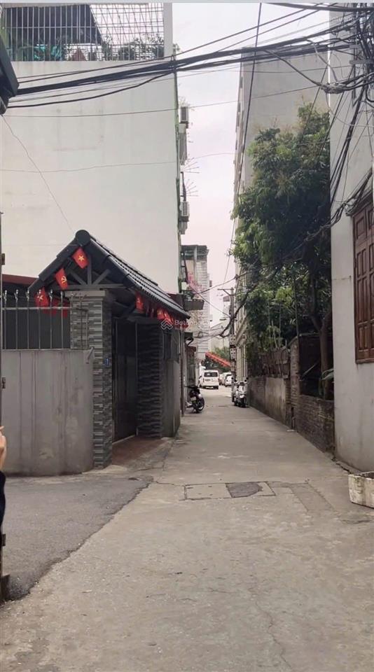 Bán mảnh đất đẹp rộng rãi đường thông ô tô vào thoả mái tại ngay tổ hợp chung cư ruby city phúc lợi