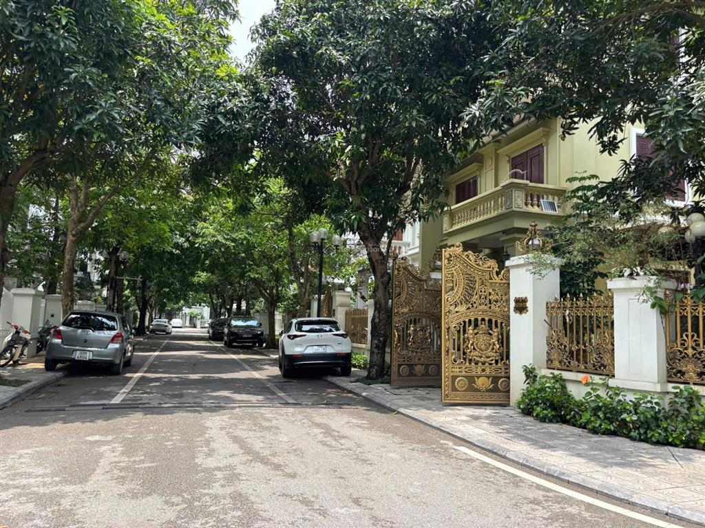 Bán căn biệt thự đơn lập đẹp tại vinhomes riverside long biên nơi đáng sống bậc nhất hà nội.