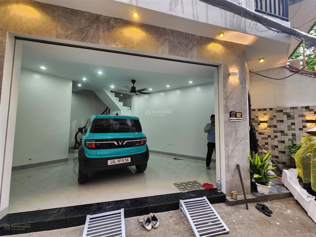 Bán nhà 6 tầng thang máy gara full đồ mới tinh ngay phố nguyễn sơn bồ đề long biên