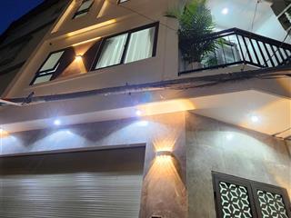 Bán nhà 6 tầng thang máy gara full đồ mới tinh ngay phố nguyễn sơn bồ đề long biên