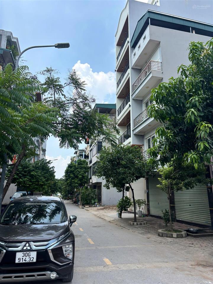 Bán nhà lô góc 2 mặt tiền, 6 tầng xây thô dự án him lam  thạch bàn  thông số vàng.