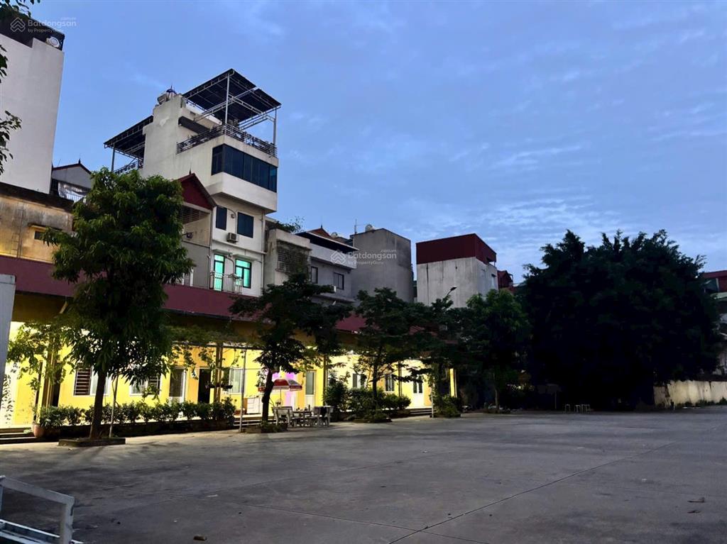 Bán căn nhà 6 tầng thang máy 2 mặt thoáng tại phố nguyễn sơn, long biên