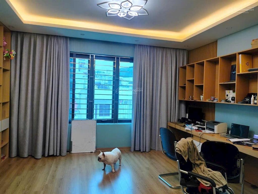 Bán căn nhà 6 tầng thang máy 2 mặt thoáng tại phố nguyễn sơn, long biên