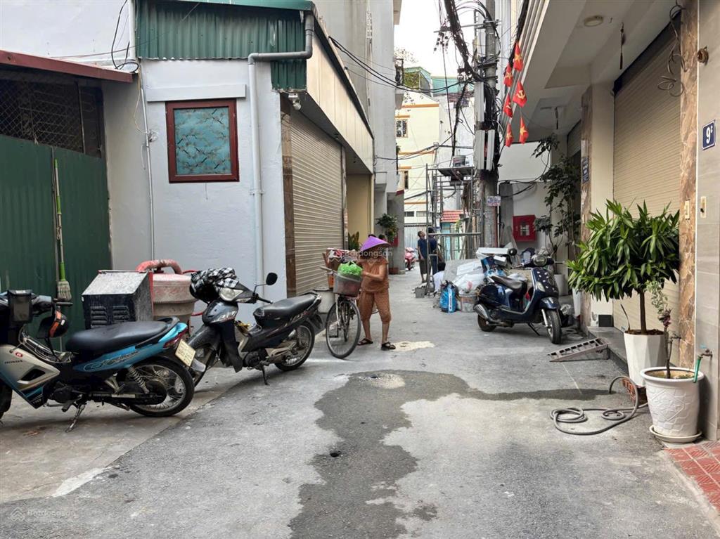 Giá hời  chỉ 4,6 tỷ có ngay mảnh đất nhỏ xinh 38,6m2 ngõ 3m ngay phúc đồng, long biên.