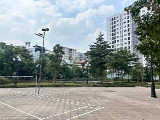 Bán mảnh đất phân lô đẹp  hiếm, mặt vườn hoa giữa trung tâm kđt sài đồng rất giá trị.