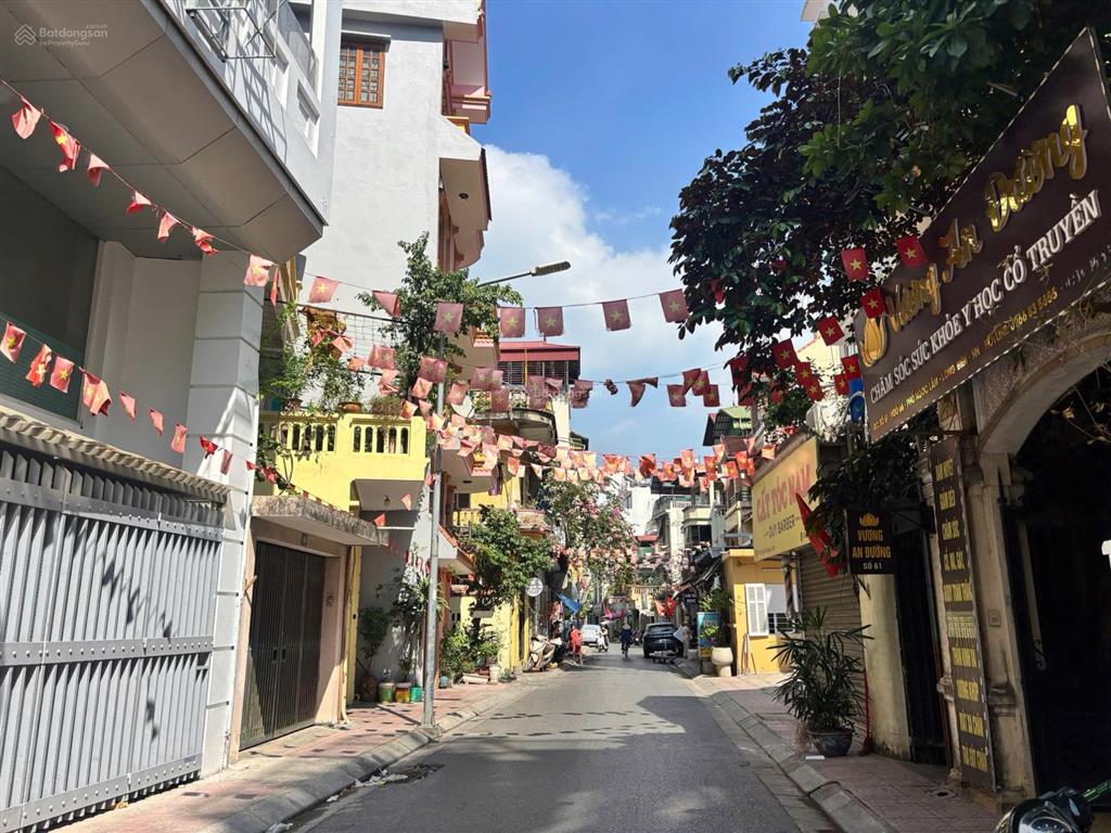 Bán đất mặt ngõ 66 ngọc lâm long biên ngõ thông, ô tô tránh, giá rẻ