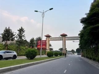 Bán nhà lô góc 2 mặt đường to khu phân lô quân đội cạnh aeon mall và sân golf long biên
