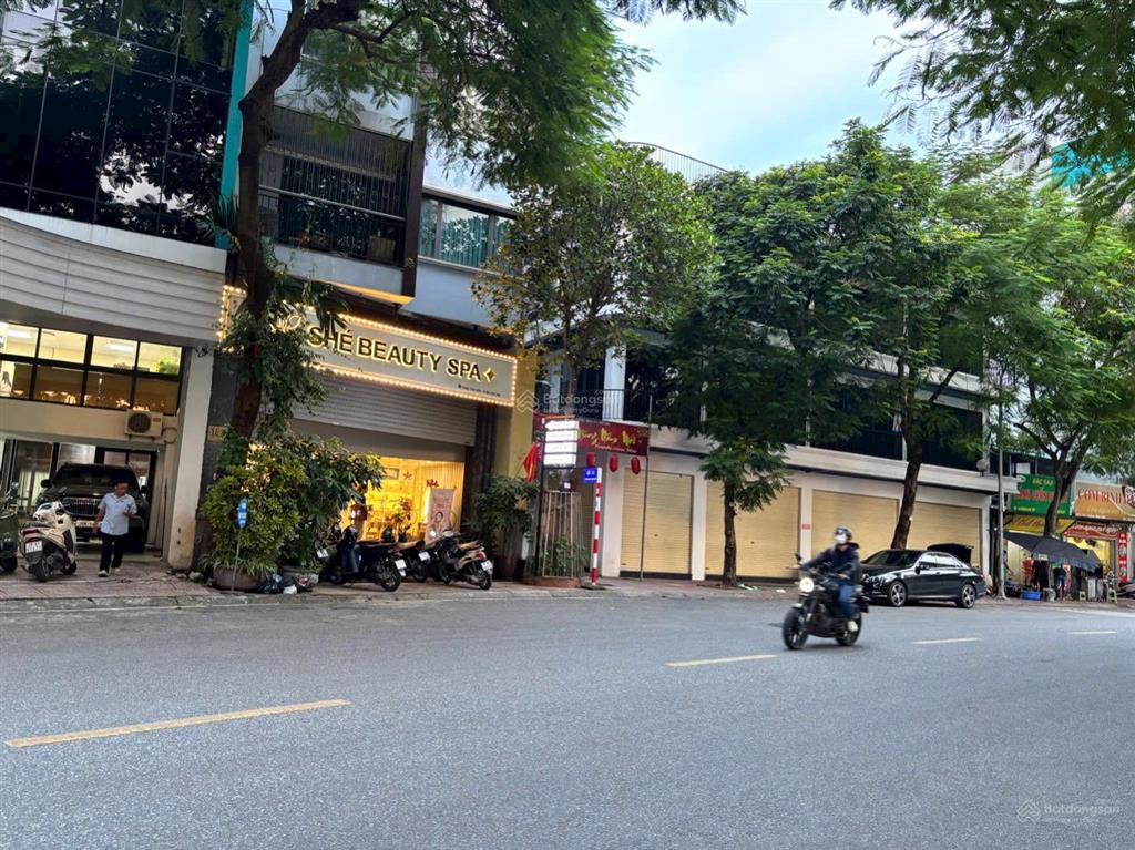 Bán nhà lô góc mặt phố hoàng như tiếp làm gì cũng đẹp.