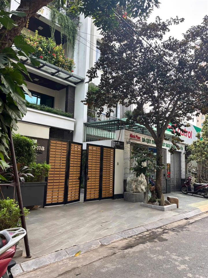 Bán nhanh lô đất đấu giá kđt sài đồng, vị trí kinh doanh, xây nhà văn phòng làm gì cũng đẹp.
