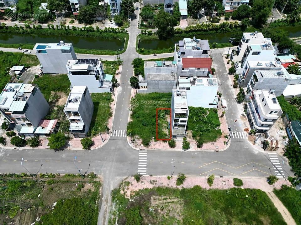 Bán lô đẹp khu tđc 1.65ha, phường 10, hướng đông nam, trục đường lớn nhất khu