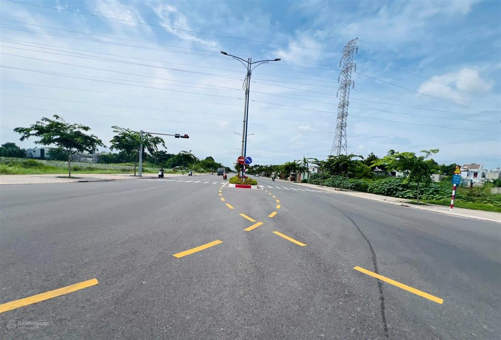 Bán lô đất mặt tiền đường cầu cháy, diện tích 500m2 có 150m2 đất ở, phường phước thắng