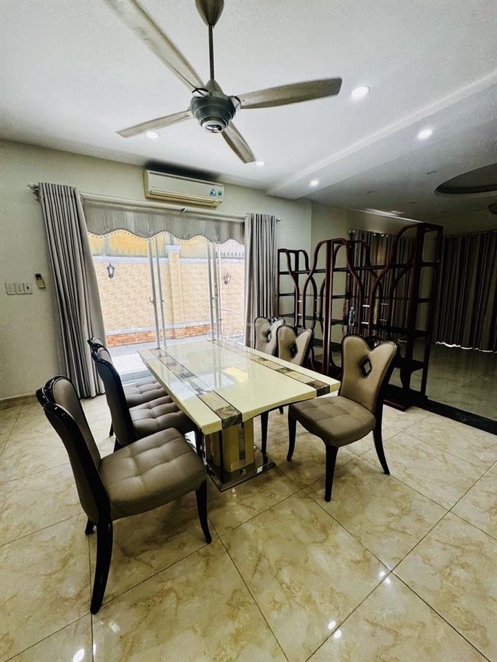CHỦ GẤP BÁN BIỆT THỰ MINI 3 TẦNG LINH XUÂN THỦ ĐỨC 175M2 NGANG 12M SHR
