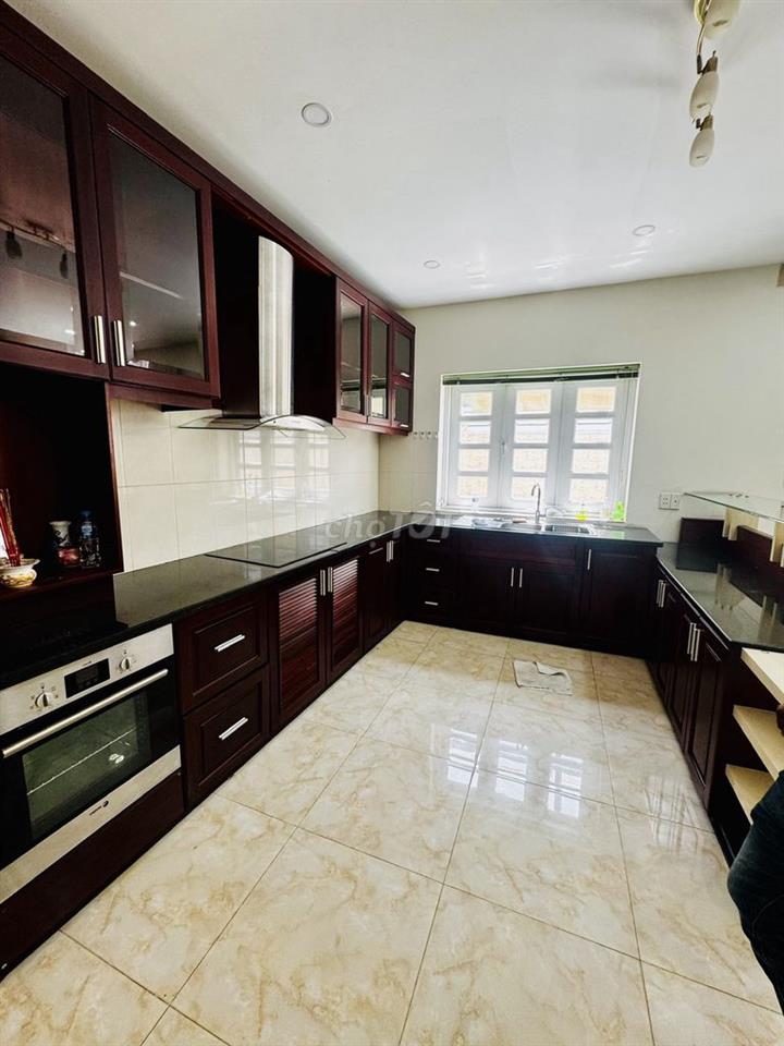 CHỦ GẤP BÁN BIỆT THỰ MINI 3 TẦNG LINH XUÂN THỦ ĐỨC 175M2 NGANG 12M SHR
