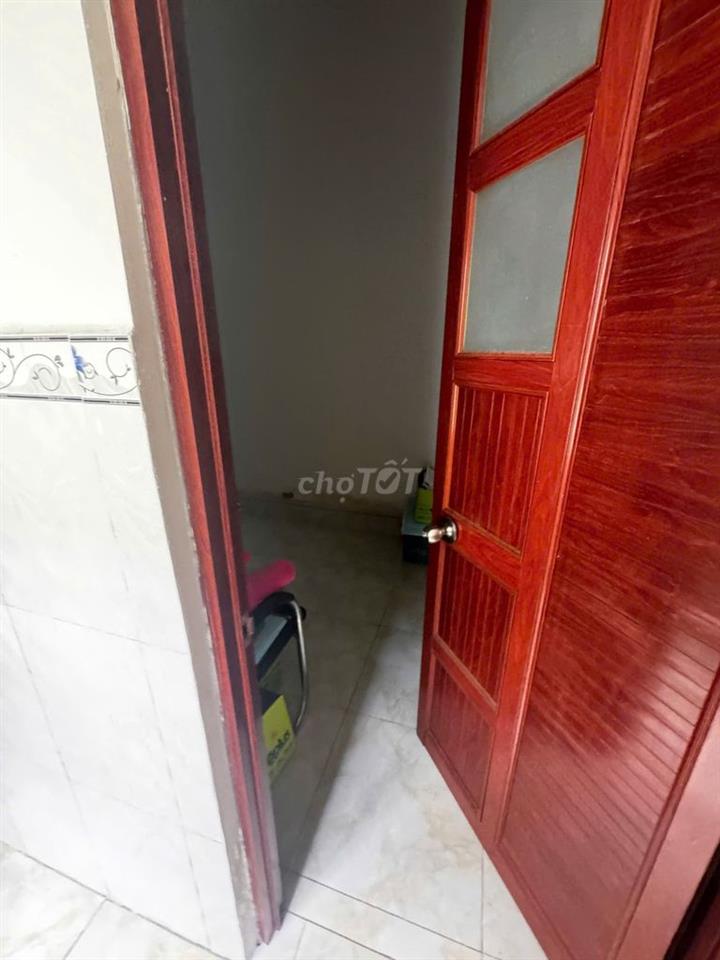 HÀNG HIẾM NHÀ CẤP 4, 2 MẶT TIỀN HẺM XE HƠI LINH XUÂN THỦ ĐỨC, 2PN 1WC
