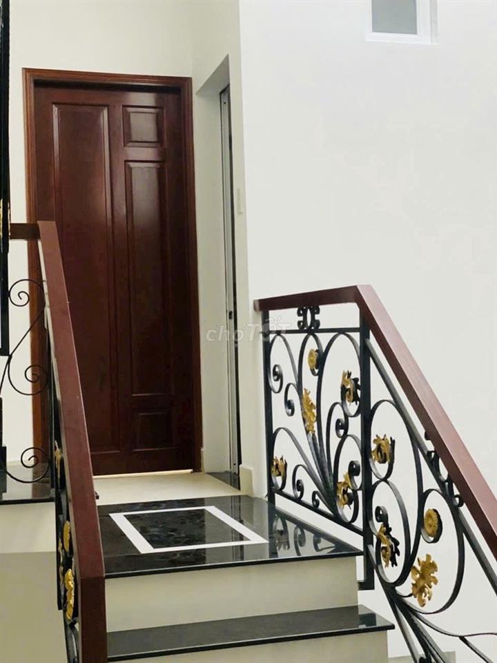 CT NHÀ NGUYÊN CĂN 1 TRỆT 2 LẦU BÌNH CHIỂU THỦ ĐỨC – 4PN – SÂN RỘNG