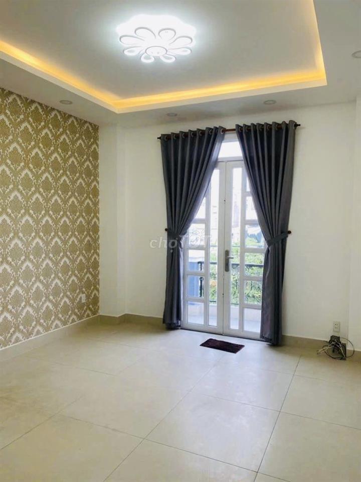 CT NHÀ NGUYÊN CĂN 1 TRỆT 2 LẦU BÌNH CHIỂU THỦ ĐỨC – 4PN – SÂN RỘNG