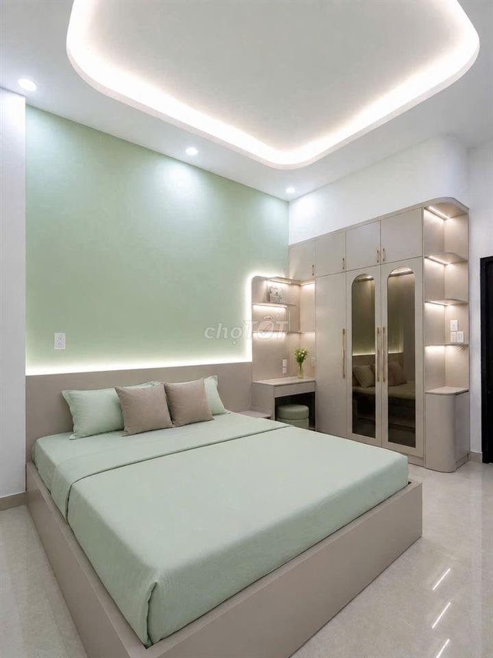 MẶT TIỀN KINH DOANH NGUYỄN HIỀN 4 TẦNG, FULL NỘI THẤT, TRUNG TÂM DĨ AN