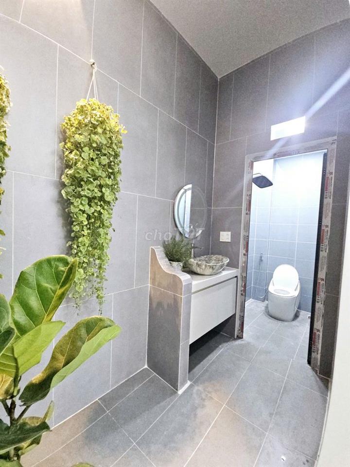 MẶT TIỀN KINH DOANH NGUYỄN HIỀN 4 TẦNG, FULL NỘI THẤT, TRUNG TÂM DĨ AN