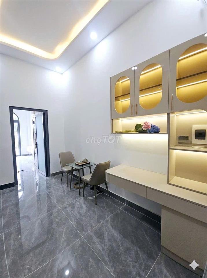 MẶT TIỀN KINH DOANH NGUYỄN HIỀN 4 TẦNG, FULL NỘI THẤT, TRUNG TÂM DĨ AN