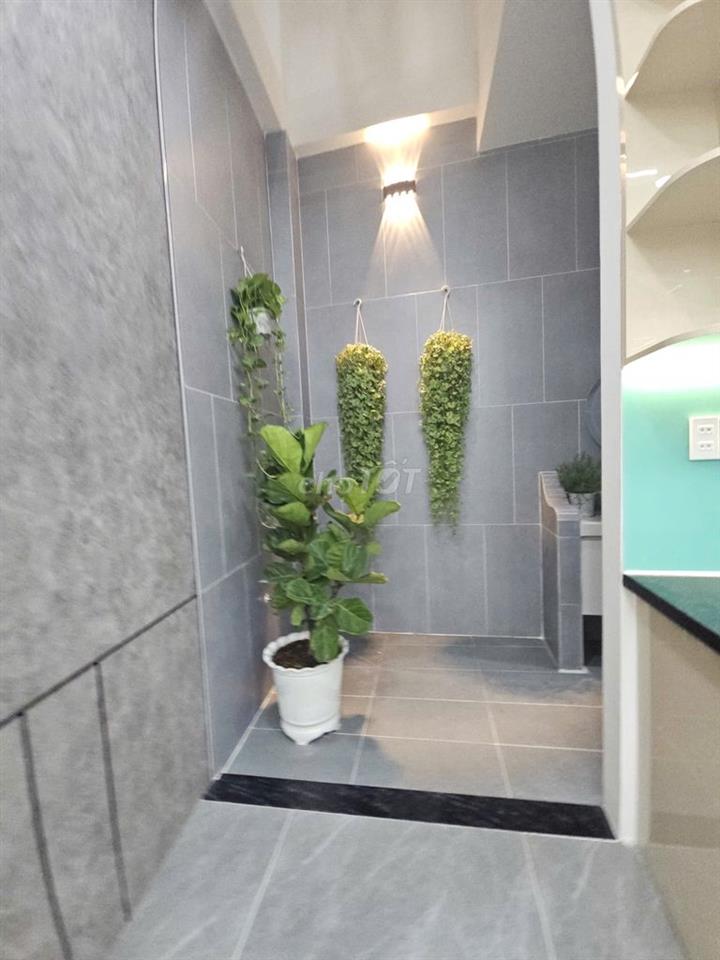 MẶT TIỀN KINH DOANH NGUYỄN HIỀN 4 TẦNG, FULL NỘI THẤT, TRUNG TÂM DĨ AN